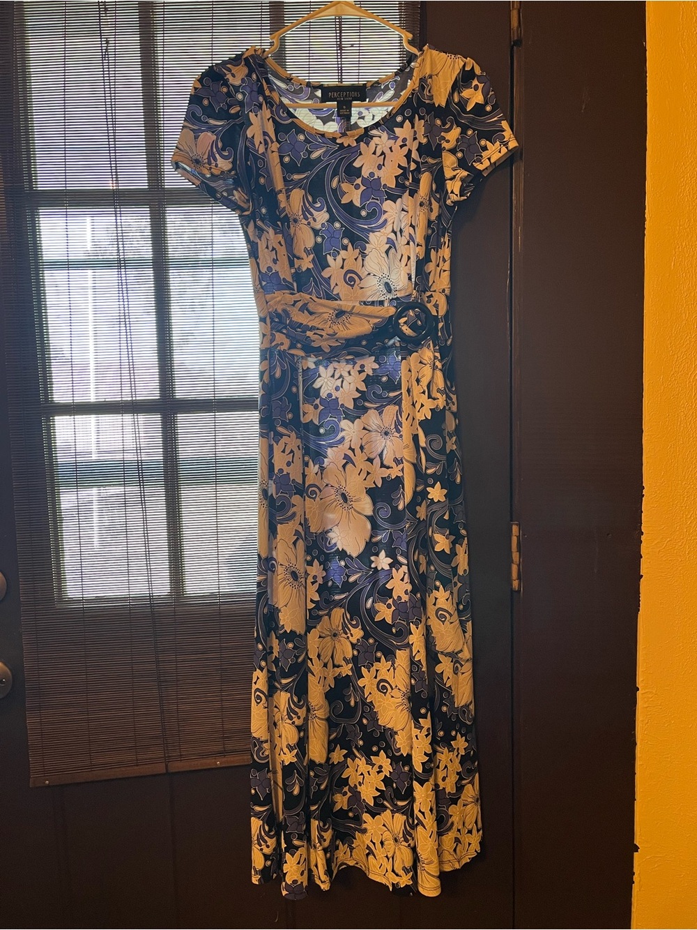 Perceptions Navy and Cream Floral Short-Sleeve Maxi Dress